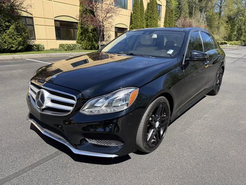 Used 2014 Mercedes-Benz E 350 Sedan image 1