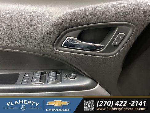 Used 2019 Chevrolet Colorado ZR2 w/ Colorado ZR2 Bison Edition image 23