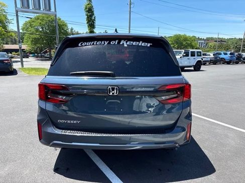 Used 2026 Honda Odyssey EX-L image 8