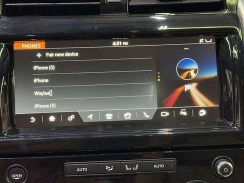 Used 2017 Land Rover Discovery HSE AWD/4WD image 28