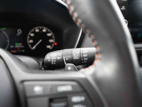 Used 2024 Honda CR-V Sport-L image 14