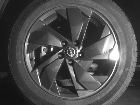 Used 2025 Nissan Rogue SV image 12