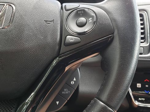 Used 2019 Honda HR-V EX-L image 21