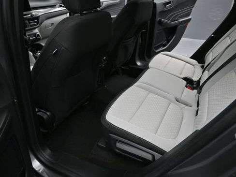 Used 2025 Ford Escape Active AWD/4WD image 14