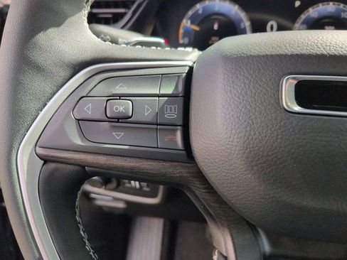 New 2026 Jeep Grand Cherokee L 4WD image 16
