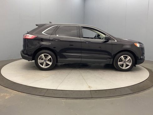 Used 2022 Ford Edge SEL w/ Convenience Package AWD/4WD image 6