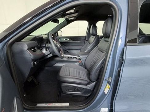 New 2026 Ford Explorer ST-Line w/ ST-Line Street Pack RWD image 10