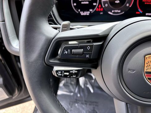 Certified 2024 Porsche Cayenne image 27