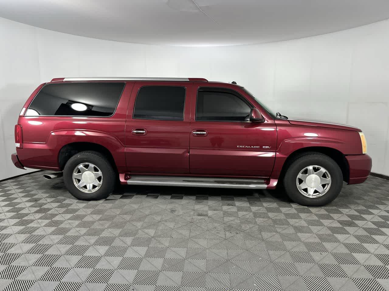 Used 2004 Cadillac Escalade ESV AWD image 9