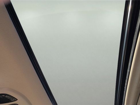 Used 2021 Subaru Outback Limited image 30