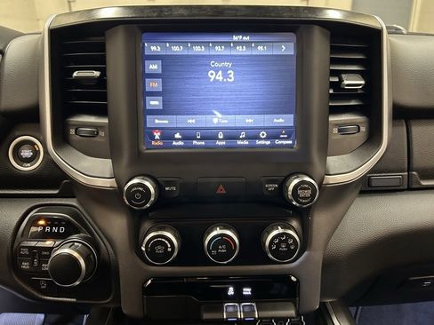 Used 2019 RAM 1500 Big Horn image 22
