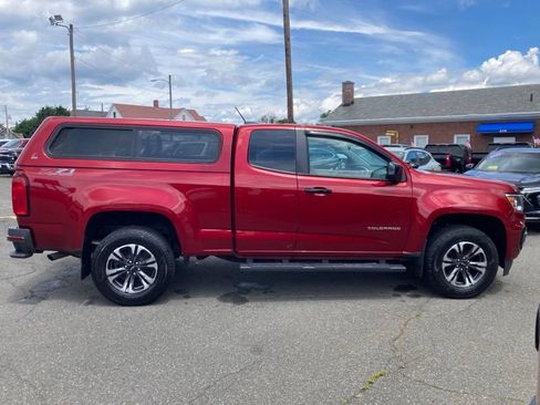 Used 2021 Chevrolet Colorado Z71 AWD/4WD image 26