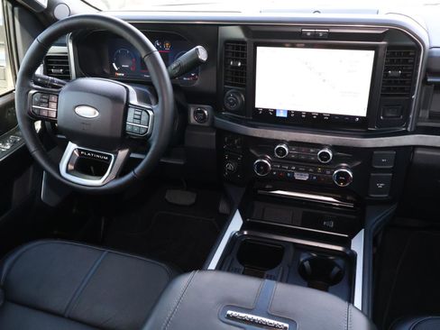 Used 2026 Ford F250 Platinum w/ Tremor Off-Road Package image 14