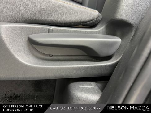 Used 2024 MAZDA CX-90 Plug-In Hybrid w/ Premium Pkg image 34