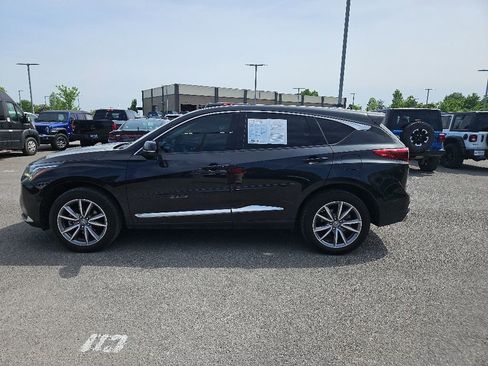 Used 2023 Acura RDX FWD w/ Technology Package image 4
