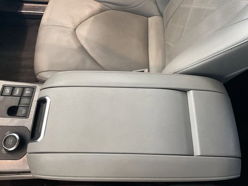 Used 2023 Toyota Highlander Platinum image 20