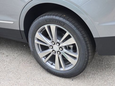 New 2025 Cadillac XT5 Premium Luxury w/ LPO, Floor Liner Package image 15