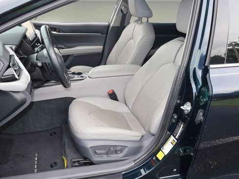 Certified 2021 Toyota Camry XSE w/ Navigation Package FWD image 11