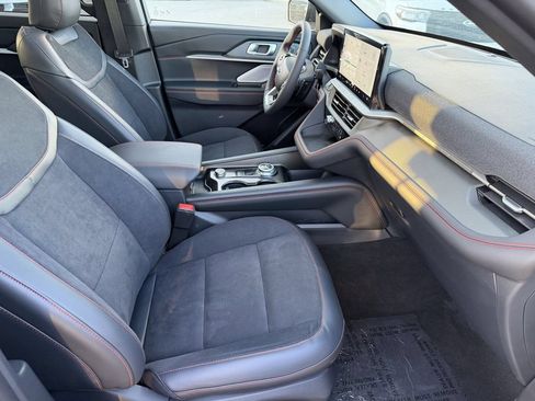 Used 2026 Ford Explorer ST w/ Sun And Sound Package AWD/4WD image 14