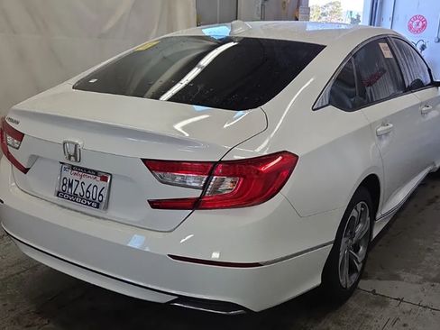 Used 2019 Honda Accord EX image 2
