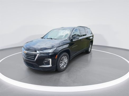Used 2022 Chevrolet Traverse LT image 4