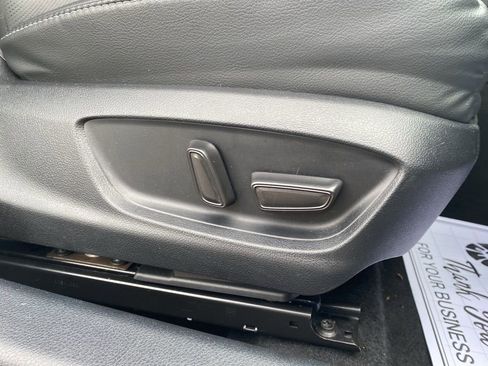 Used 2023 Toyota Camry XSE image 10