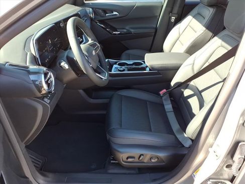 New 2026 Chevrolet Equinox LT image 5