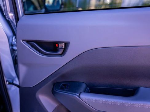 Certified 2025 Subaru Crosstrek 2.0i Premium image 26