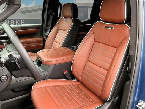 New 2026 GMC Sierra 1500 Denali Ultimate AWD/4WD image 11