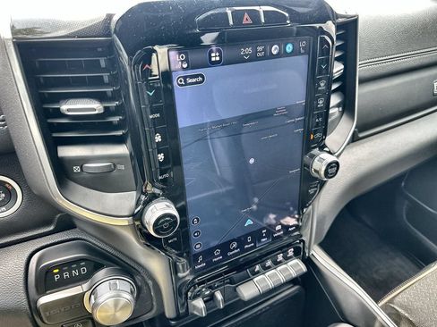 Used 2022 RAM 1500 Laramie RWD image 28