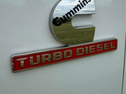 Used 2022 RAM 2500 Laramie AWD/4WD image 11