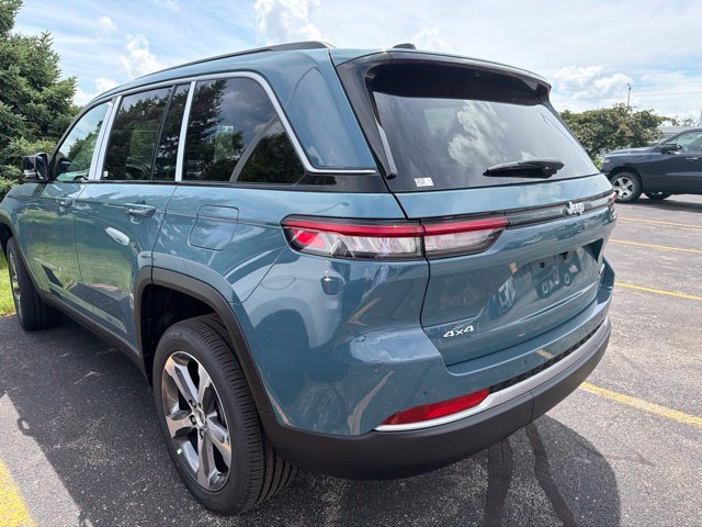 New 2026 Jeep Grand Cherokee Limited AWD/4WD image 5