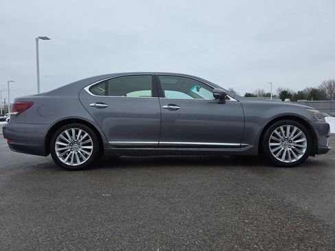 Used 2014 Lexus LS 460 AWD image 9