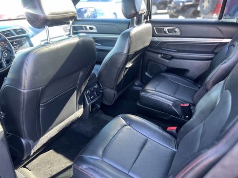 Used 2016 Ford Explorer Sport image 12