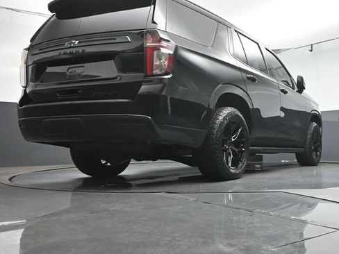 Used 2022 Chevrolet Tahoe RST w/ Luxury Package AWD/4WD image 39