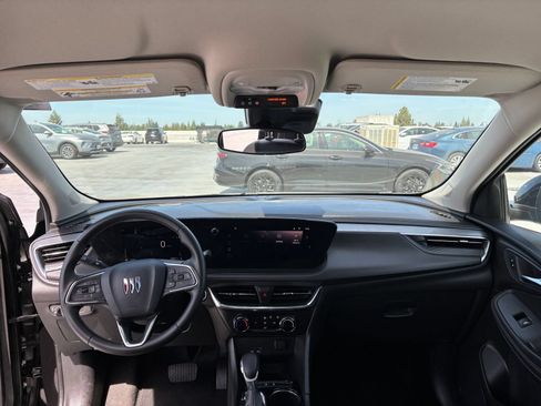 Used 2025 Buick Encore GX Preferred FWD image 32