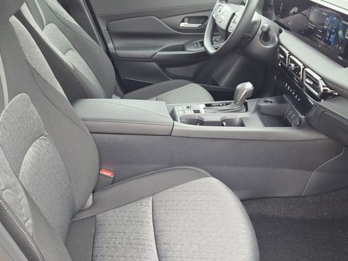 New 2026 Nissan Sentra SV w/ Floor Mat Package image 6