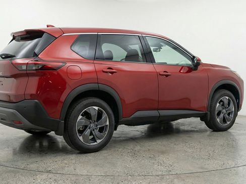 Used 2025 Nissan Rogue SV image 9