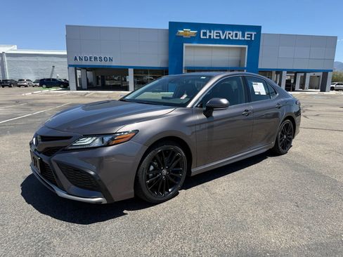 Used 2024 Toyota Camry XSE FWD image 1