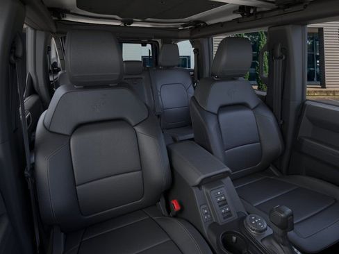 New 2025 Ford Bronco Badlands AWD/4WD image 10