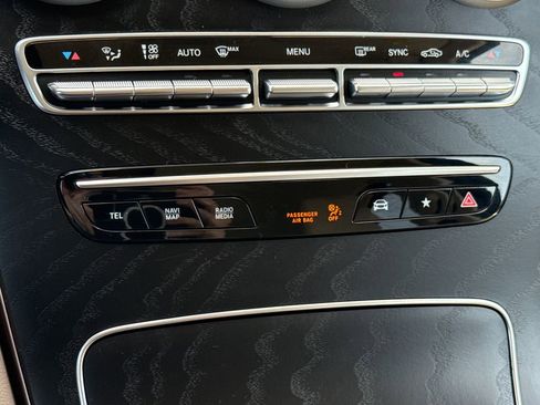 Used 2022 Mercedes-Benz GLC 300 image 20