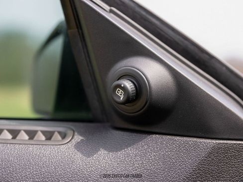 Used 2013 Ford Mustang Boss 302 w/ Boss 302 Accessory Pkg image 39