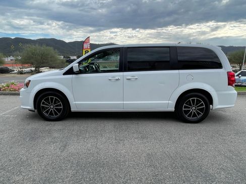 Used 2018 Dodge Grand Caravan GT FWD image 8