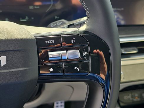 New 2026 Kia Sorento SX image 37