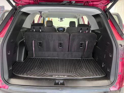 Used 2020 Chevrolet Traverse LT w/ Driver Confidence II Package image 44