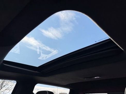 Used 2023 GMC Sierra 1500 AT4X image 38