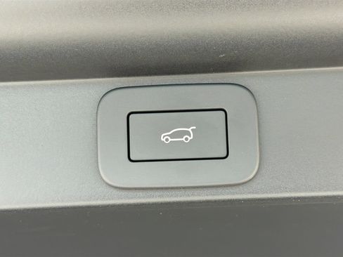 New 2026 Land Rover Range Rover SE AWD/4WD image 13