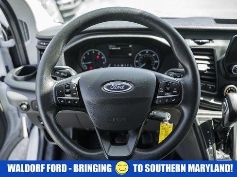 Used 2024 Ford Transit 250 Low Roof w/ Exterior Upgrade Package RWD image 32