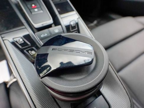 Used 2021 Porsche 911 Carrera 4 image 64