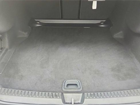 Used 2024 Mercedes-Benz E 450 4MATIC Sedan w/ Airmatic Package image 15